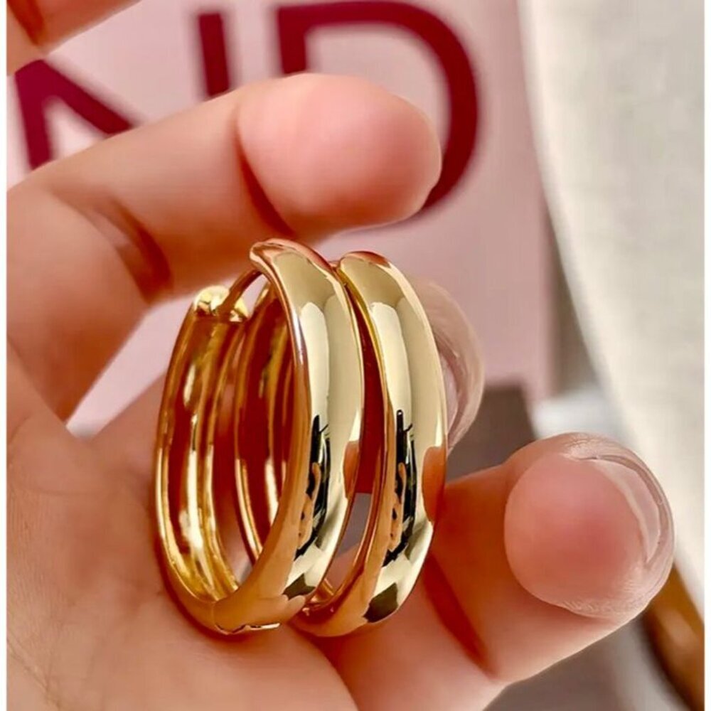 14k Gold Plated Thick Classic Hoop Earrings High Polish Round Gold - Picture 4 of 4